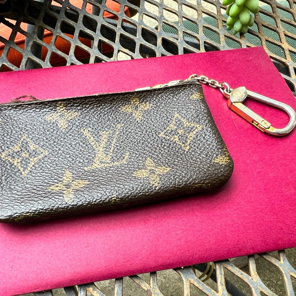 Vintage Louis Vuitton cardholder & key holder has seen better days.